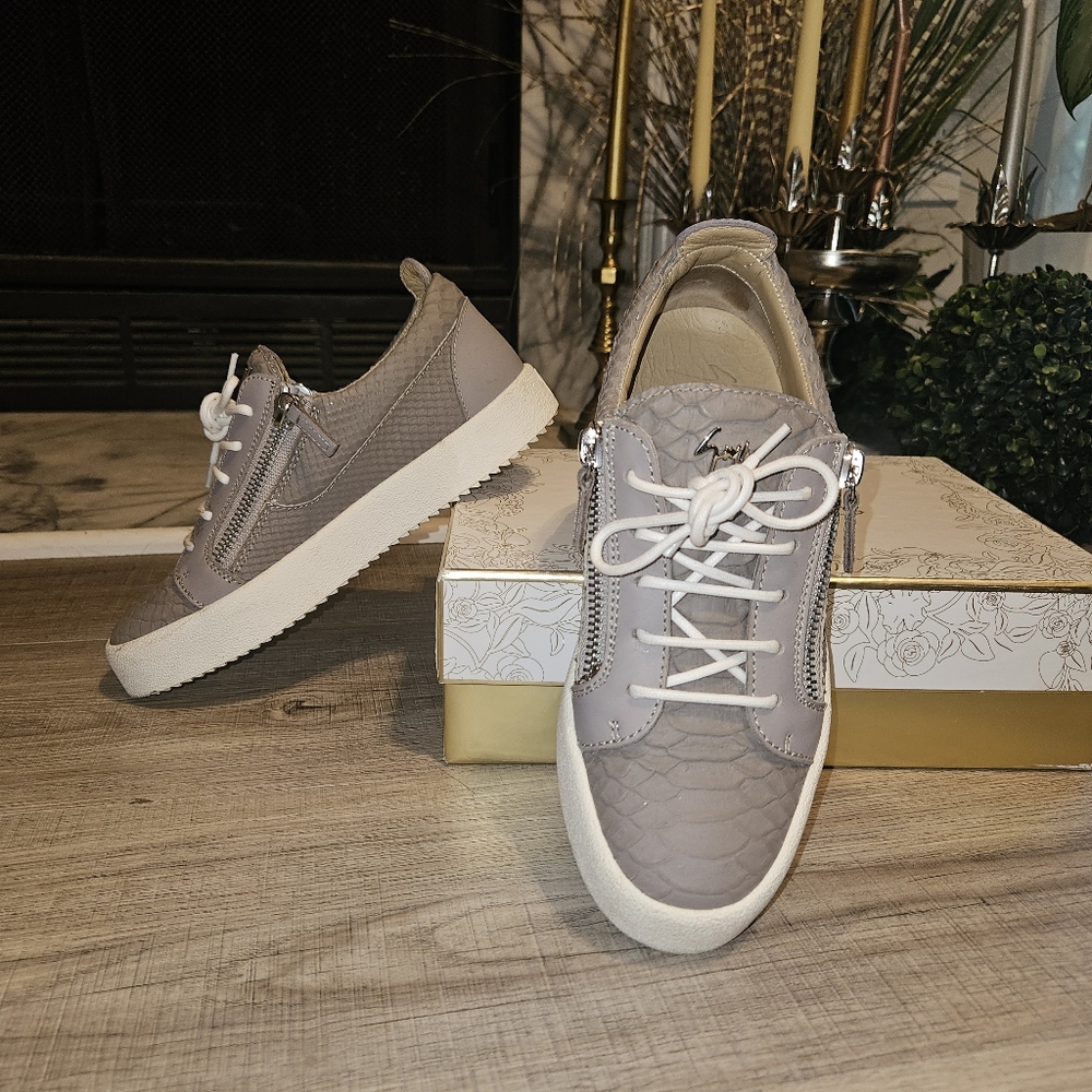 Giuseppe Zanotti Laced Sneakers 👟